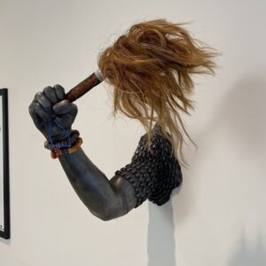 Vincent (Sniper) Frimpong, "Bearing Arms," 2022; stoneware, flywhisk, and beads. Courtesy of the artist.